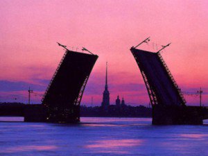 В ночь на 12 марта разведено пять петербургских мостов