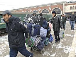 На рынке "Юнона" задержали одиннадцать мигрантов