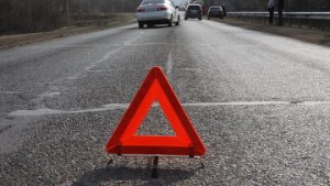 Пьяный водитель "Мерседеса" устроил массовое ДТП на Выборгском шоссе
