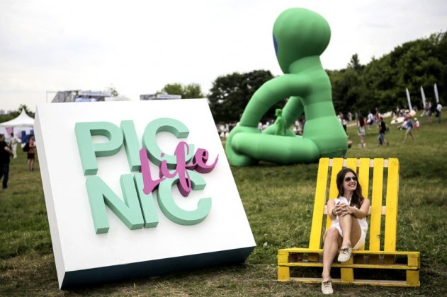   ģ  Life Picnic
